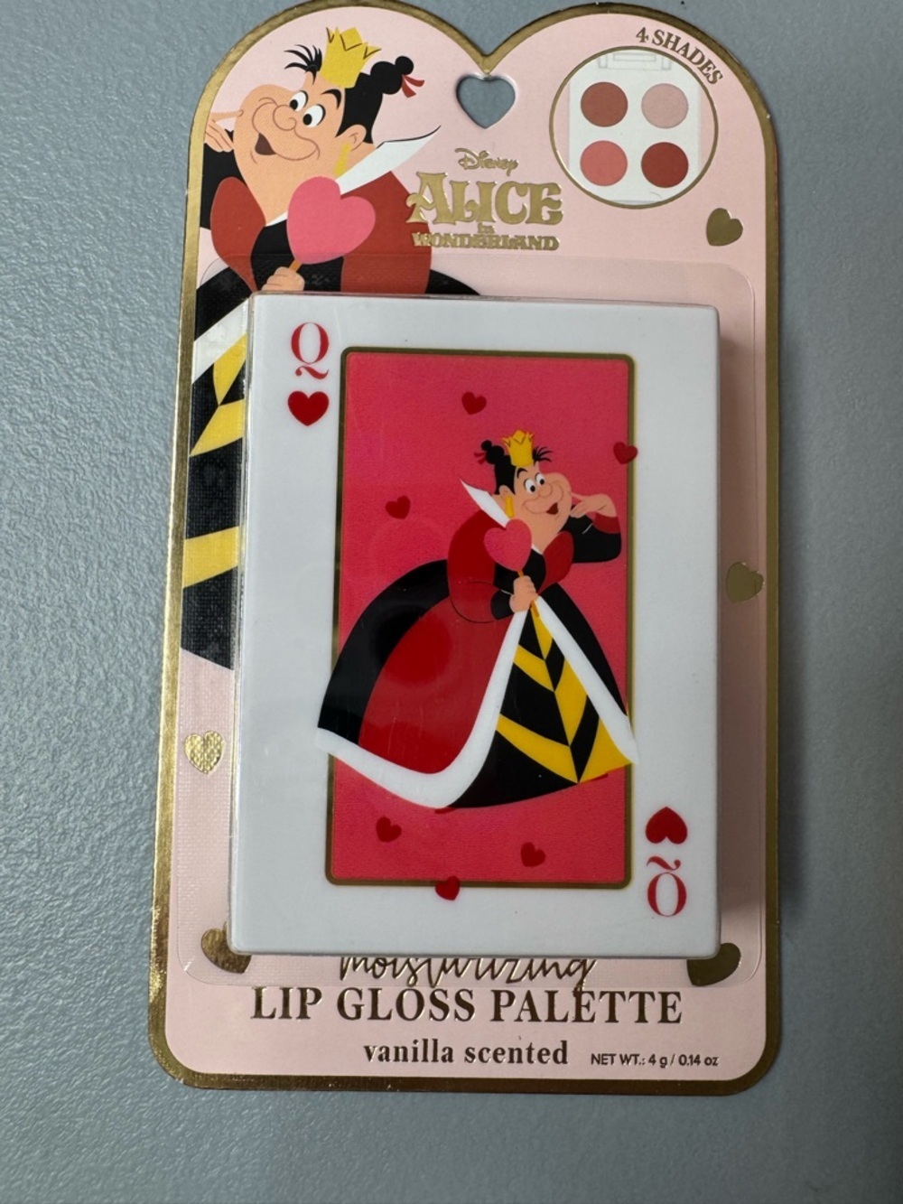 Disney Alice in Wonderland Queen of Hearts Lip Gloss Palette vanilla scented